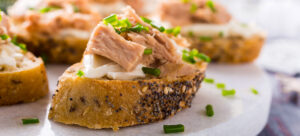 tuna crostini