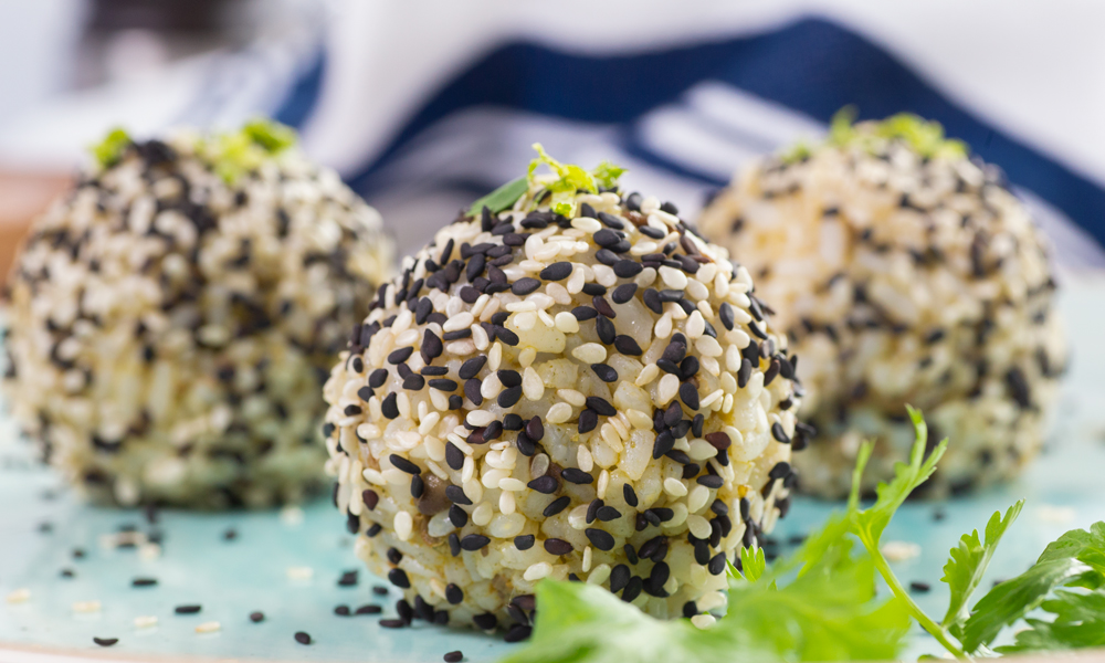 OC SmokedOyster RiceBall2