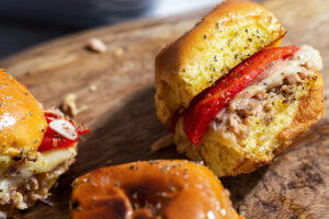 OCEANS TUNA SLIDERS FeatureV2